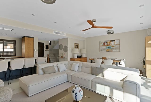 5 bedroom Townhouse for sale in Benahavís with pool garage - € 729,000 (Ref: 9472723)