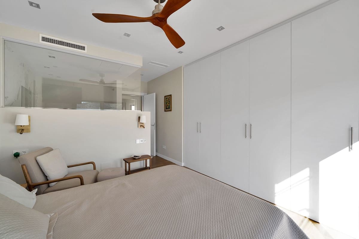 5 bedroom Townhouse for sale in Benahavis with pool garage - € 729,000 (Ref: 9472723)