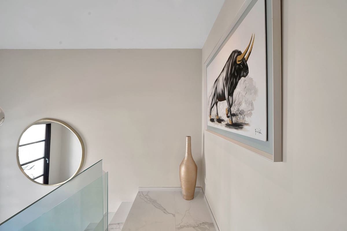 5 bedroom Townhouse for sale in Benahavis with pool garage - € 729,000 (Ref: 9472723)