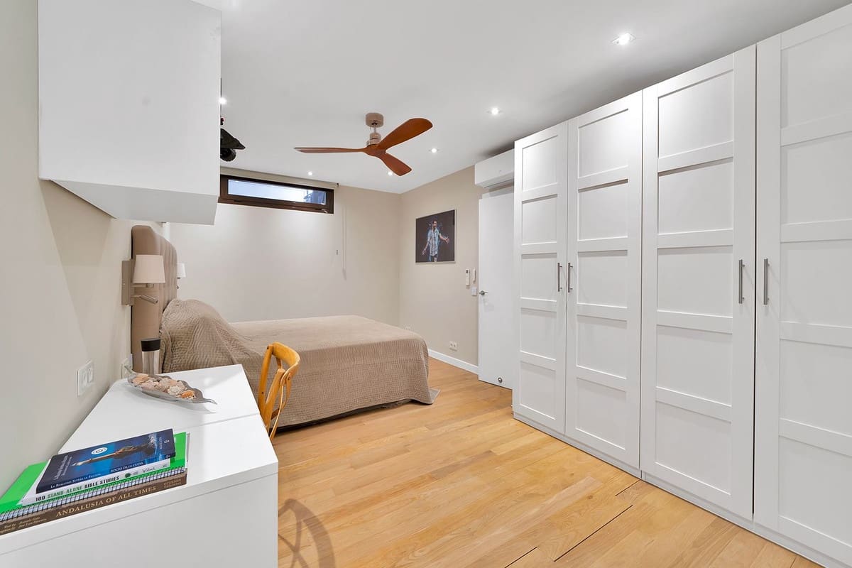 5 bedroom Townhouse for sale in Benahavis with pool garage - € 729,000 (Ref: 9472723)