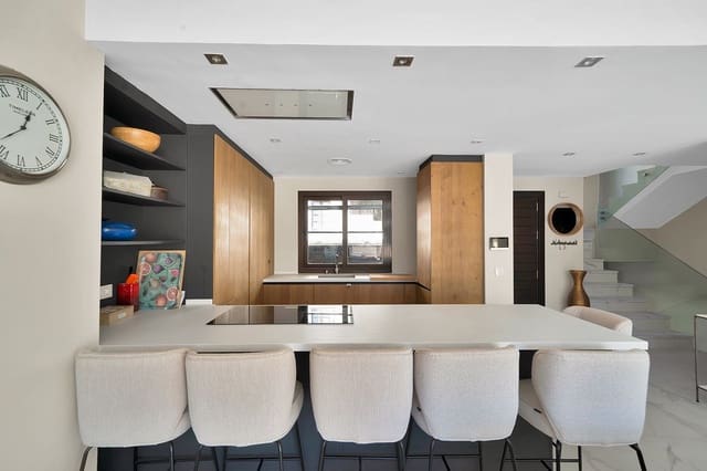 5 slaapkamer Huis te koop in Benahavís met zwembad garage - € 729.000 (Ref: 9472723)