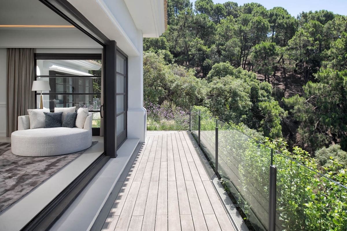 6 bedroom Villa for sale in La Zagaleta with pool garage - € 14,900,000 (Ref: 9472741)