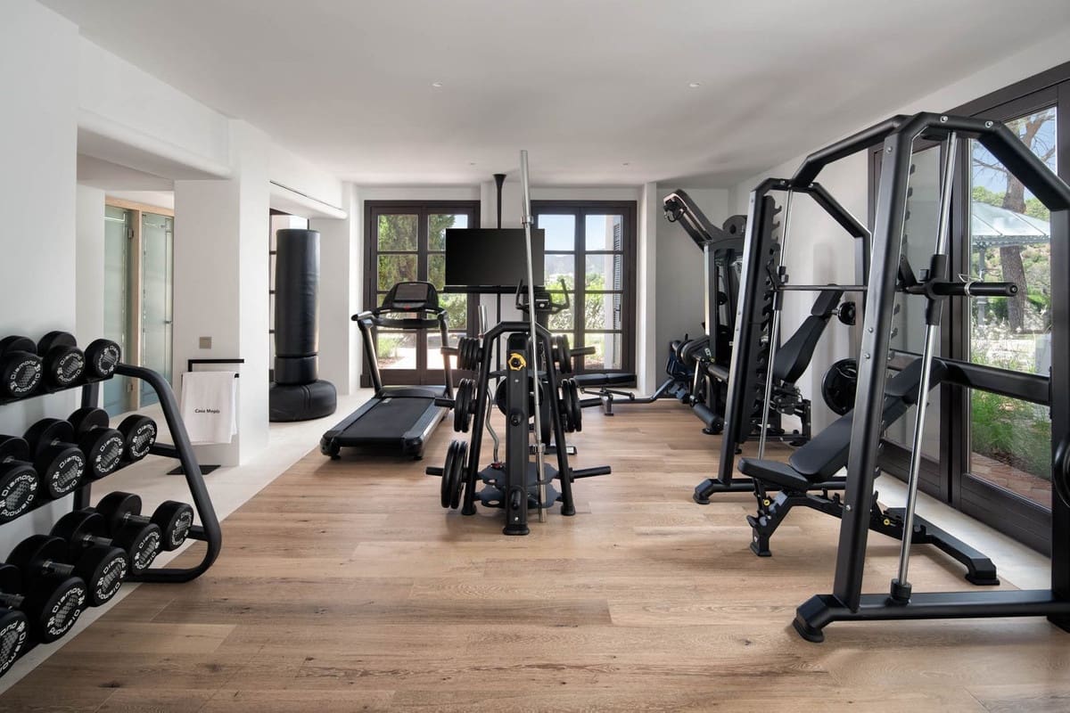 Chalet de 6 habitaciones en La Zagaleta en venta con piscina garaje - 14.900.000 € (Ref: 9472741)