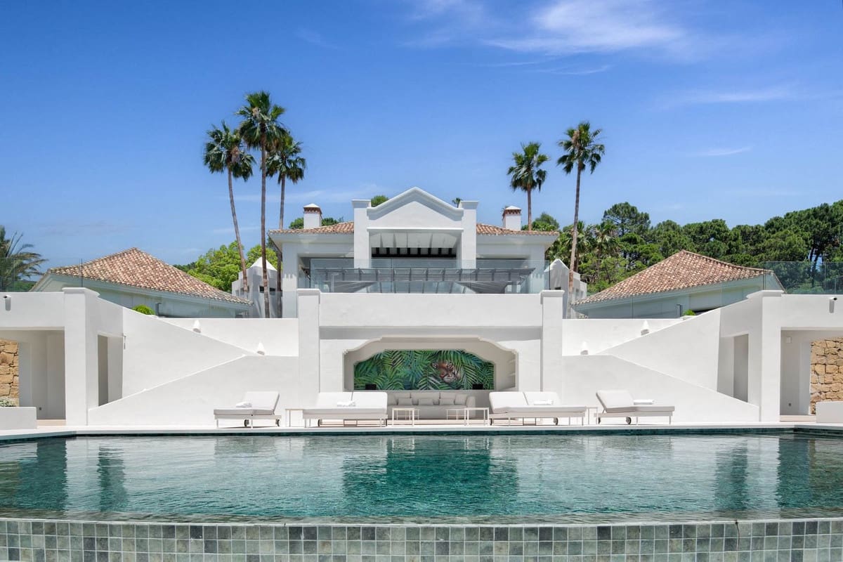 Chalet de 6 habitaciones en La Zagaleta en venta con piscina garaje - 14.900.000 € (Ref: 9472741)