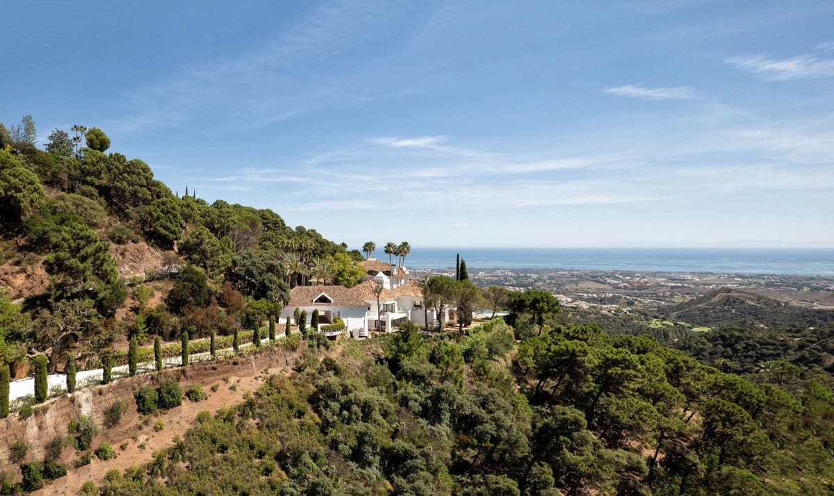 Chalet de 6 habitaciones en La Zagaleta en venta con piscina garaje - 14.900.000 € (Ref: 9472741)