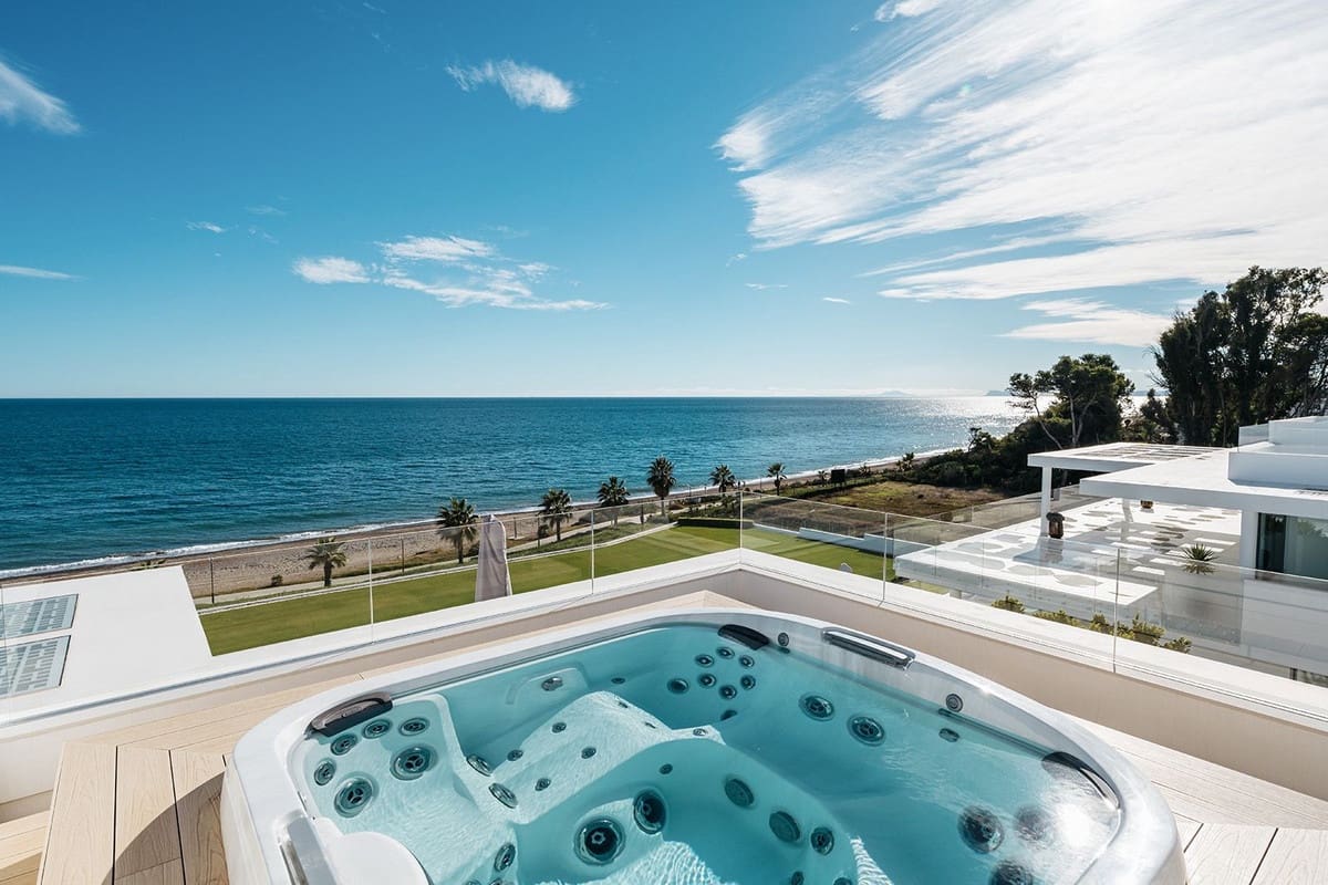4 quarto Penthouse para venda em Estepona - 8 000 000 € (Ref: 9472742)