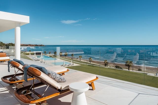 4 chambre Penthouse à vendre à Estepona - 8 000 000 € (Ref: 9472742)