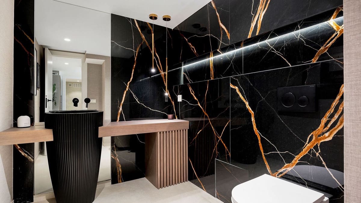 5 bedroom Townhouse for sale in Golden Mile - € 2,495,000 (Ref: 9472747)