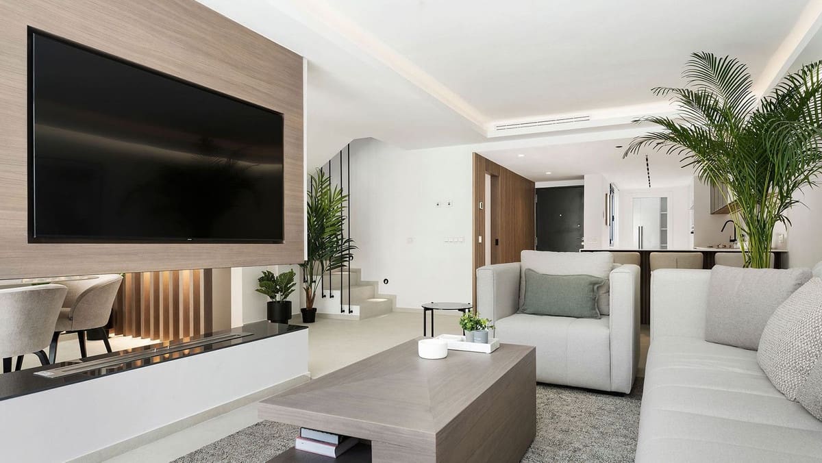 5 makuuhuone Omakotitalo myytävänä paikassa Golden Mile - 2 495 000 € (Ref: 9472747)