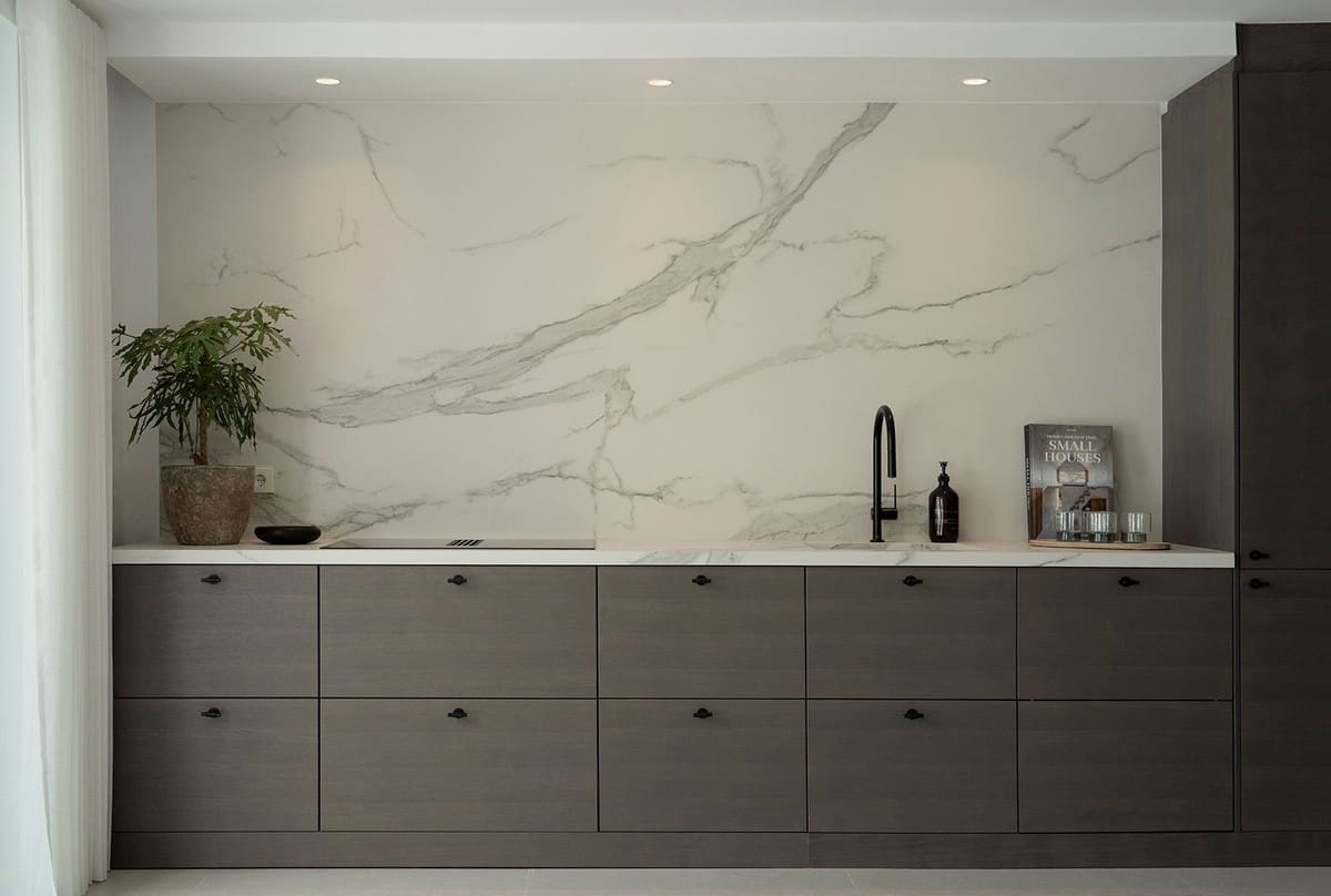 5 bedroom Villa for sale in Nueva Andalucia - € 1,995,000 (Ref: 9472748)