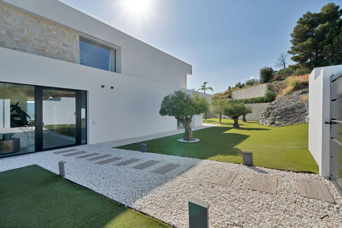 7 sypialnia Willa na sprzedaż w Benahavis z basenem garażem - 4 200 000 € (Ref: 9472749)