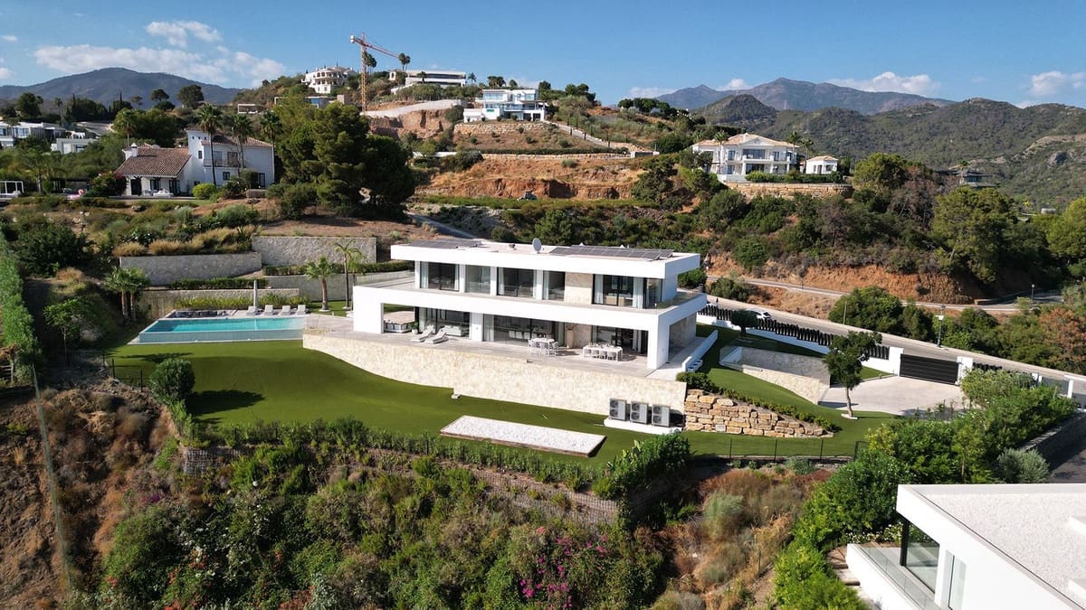 7 sypialnia Willa na sprzedaż w Benahavis z basenem garażem - 4 200 000 € (Ref: 9472749)