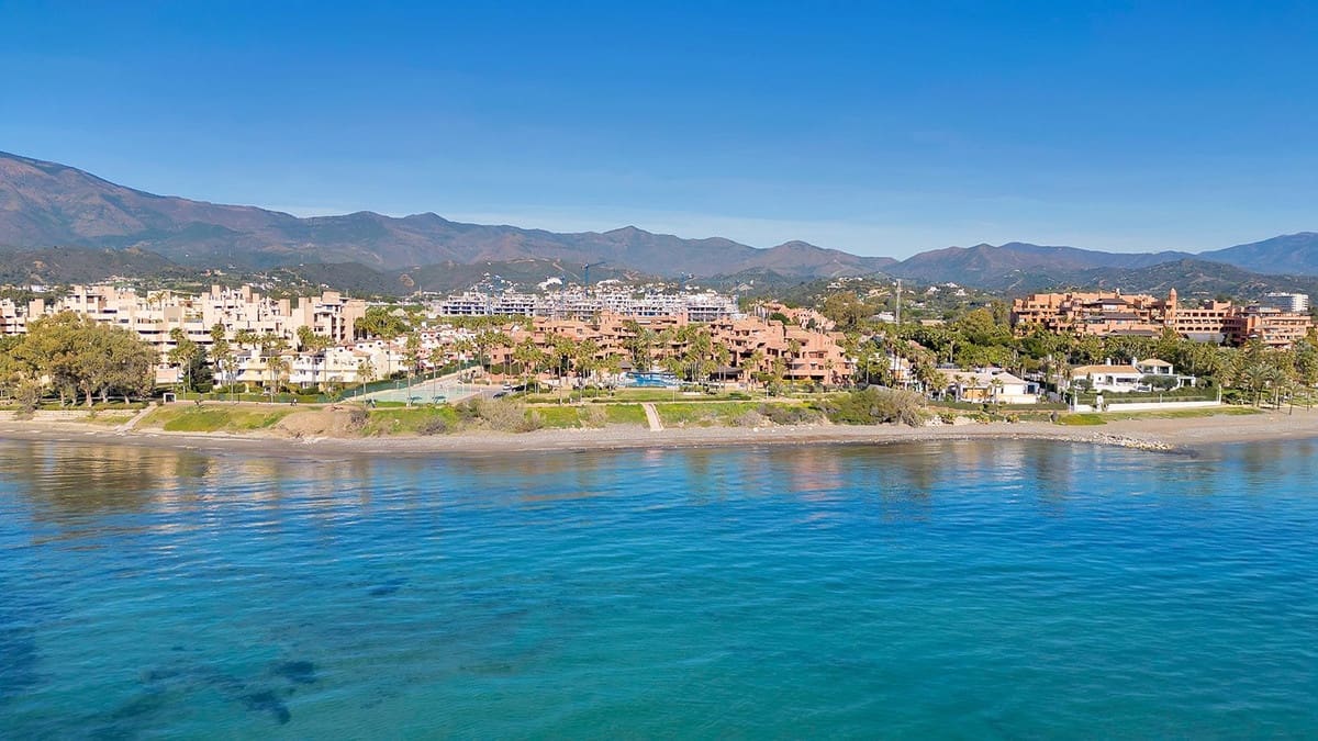 2 bedroom Apartment for sale in New Golden Mile with pool garage - € 850,000 (Ref: 9472750)