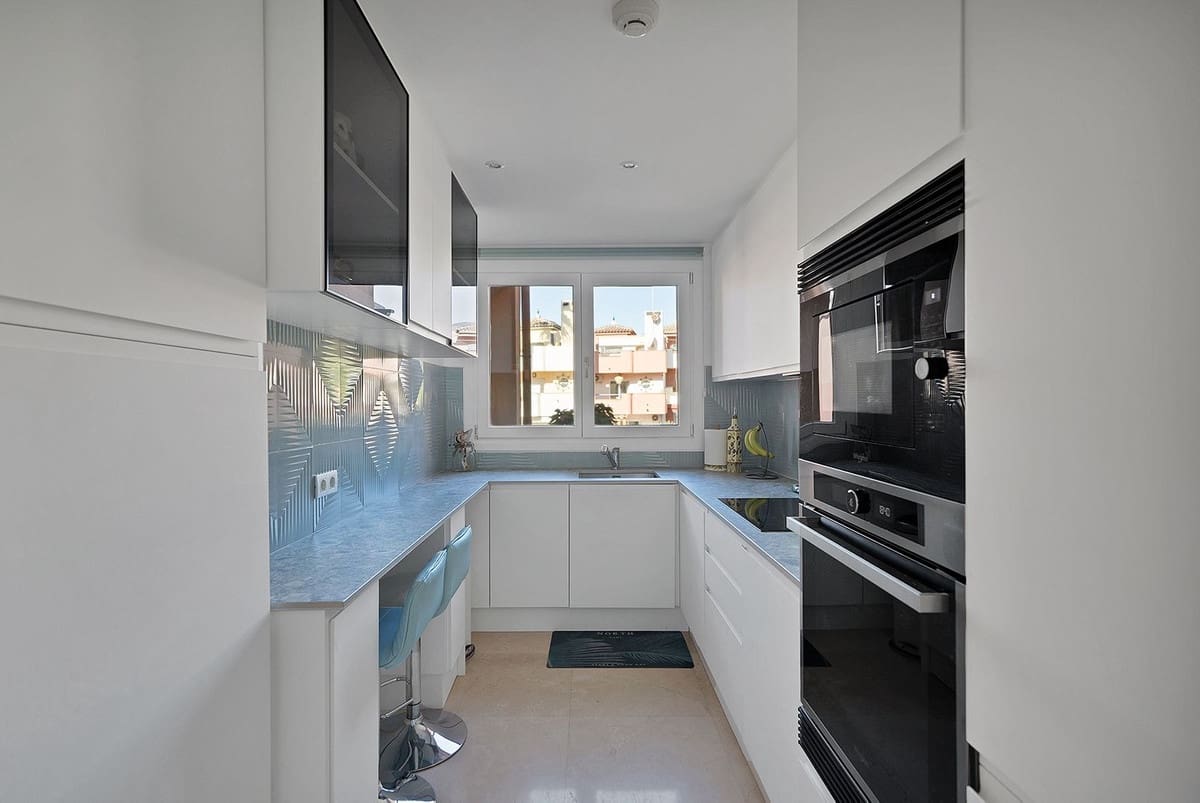 2 bedroom Apartment for sale in New Golden Mile with pool garage - € 850,000 (Ref: 9472750)