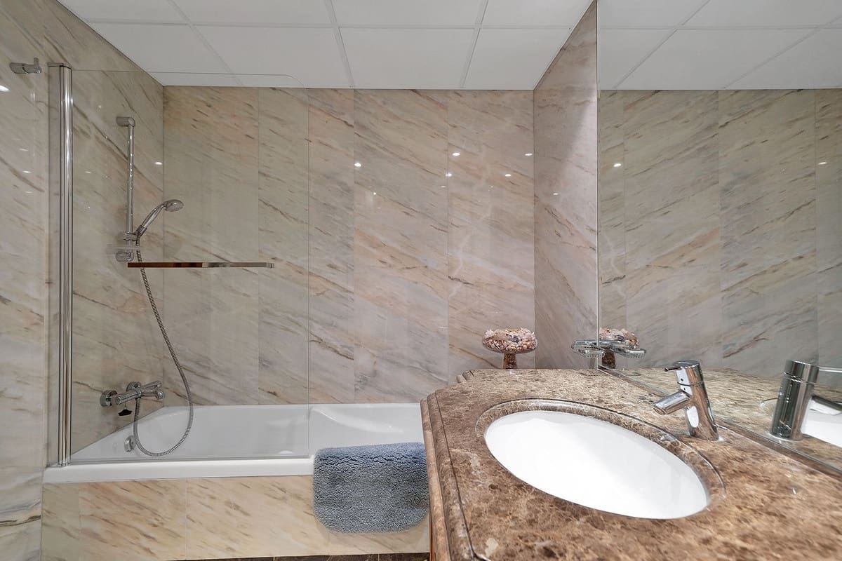 2 bedroom Apartment for sale in New Golden Mile with pool garage - € 850,000 (Ref: 9472750)