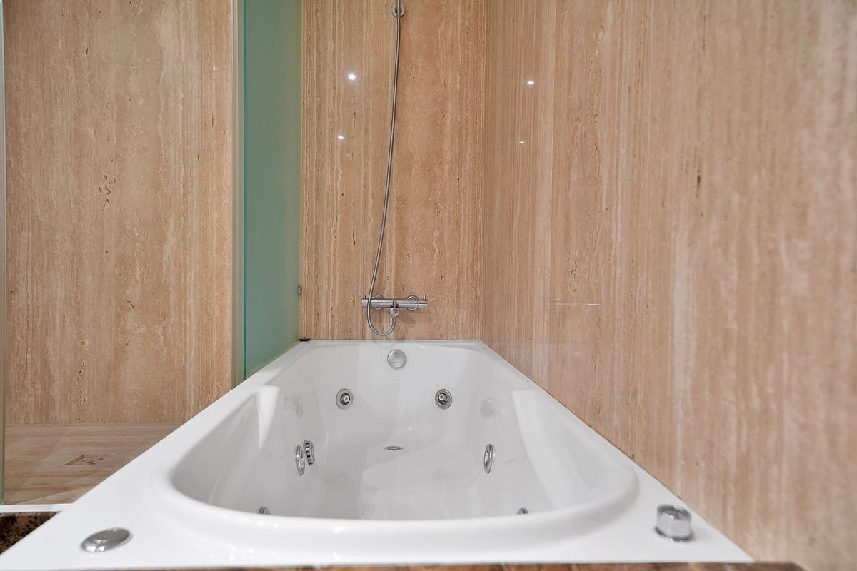 2 bedroom Apartment for sale in New Golden Mile with pool garage - € 850,000 (Ref: 9472750)