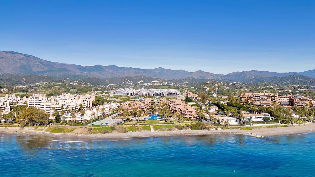 2 bedroom Apartment for sale in New Golden Mile with pool garage - € 850,000 (Ref: 9472750)