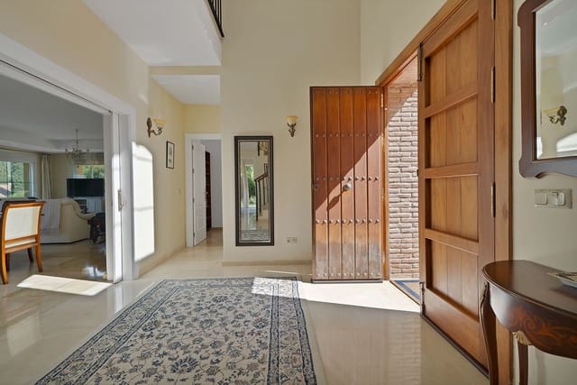 4 soveværelse Villa til salg i El Paraíso, Benahavís med swimmingpool garage - € 1.750.000 (Ref: 9472752)