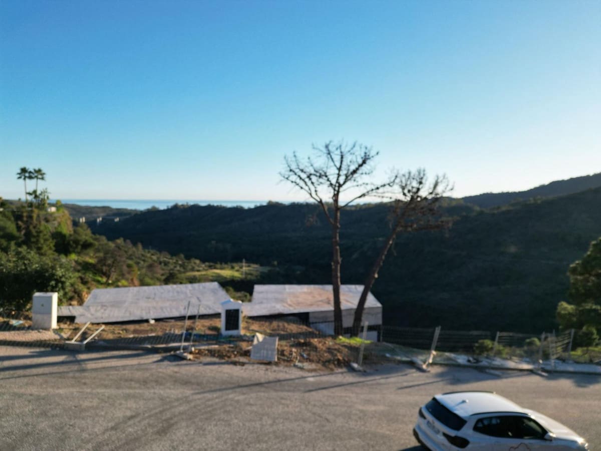 Byggetomt til salgs i Benahavis - € 550 000 (Ref: 9472753)