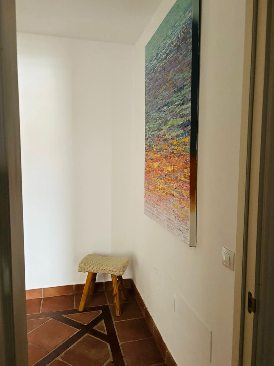 Casa de 3 habitaciones en Benahavís en venta - 695.000 € (Ref: 9521679)