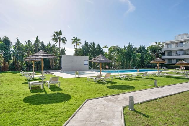 3 soveværelse Lejlighed til salg i Cancelada, Estepona med swimmingpool garage - € 569.900 (Ref: 9565733)