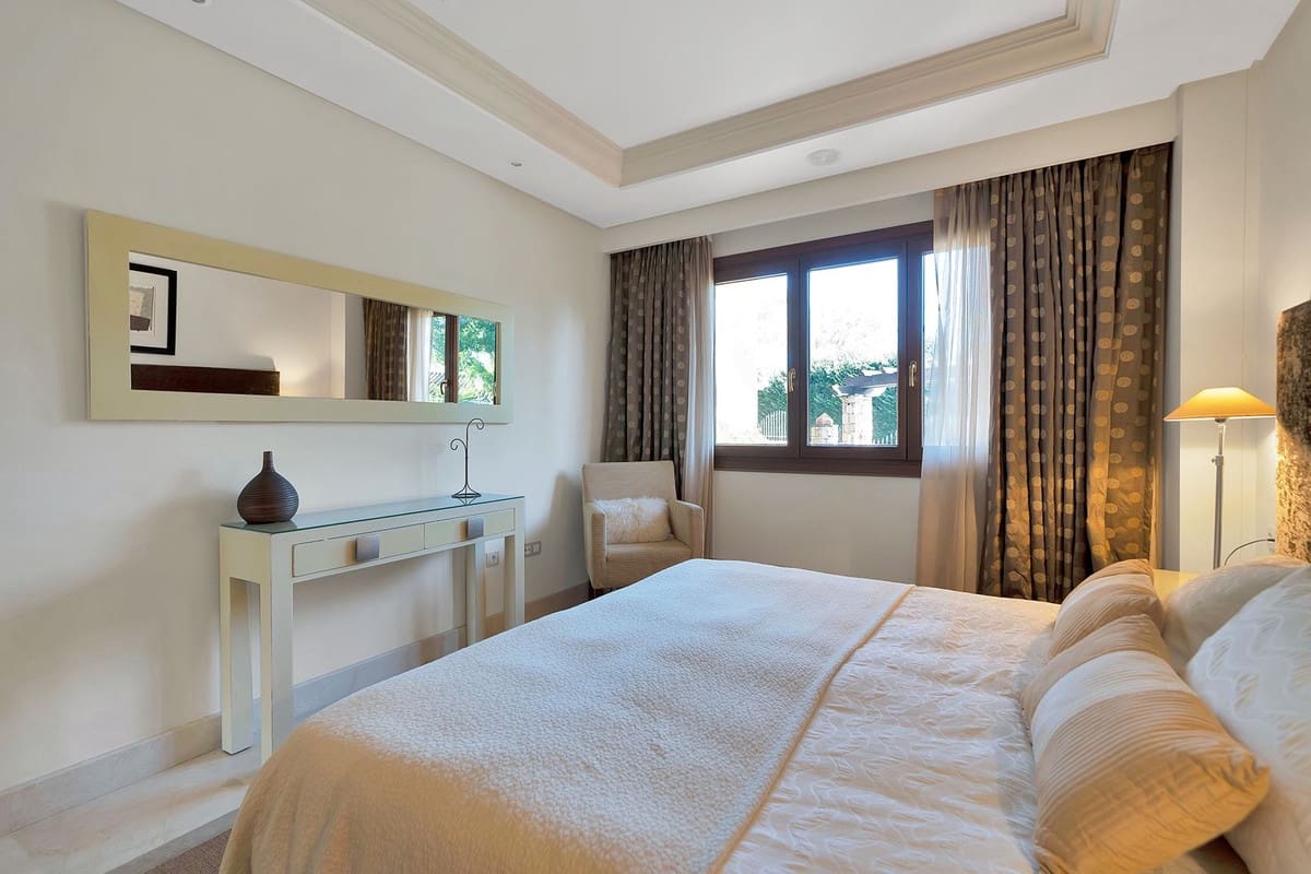 2 chambre Appartement à vendre à New Golden Mile avec piscine garage - 850 000 € (Ref: 9571800)