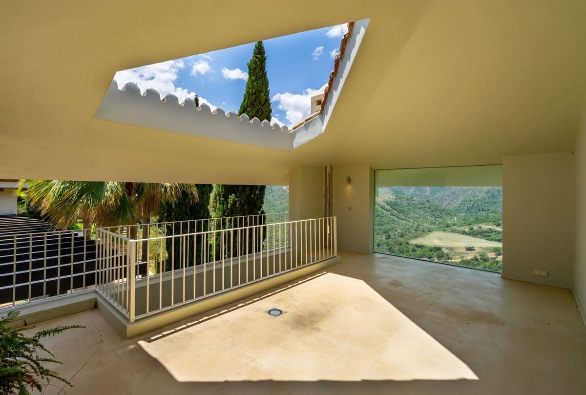 8 makuuhuone Huvila myytävänä paikassa La Zagaleta mukana uima-altaan 
autotalli - 8 900 000 € (Ref: 9585212)