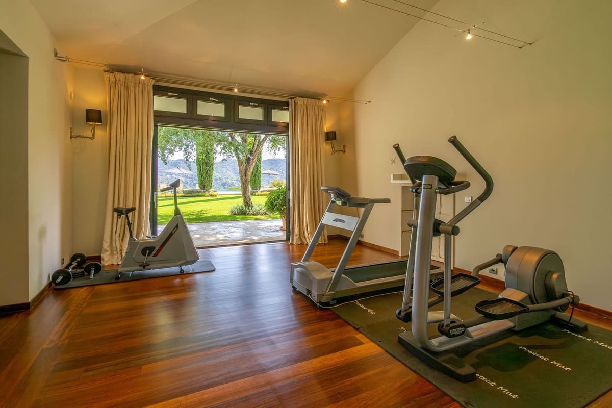 8 makuuhuone Huvila myytävänä paikassa La Zagaleta mukana uima-altaan 
autotalli - 8 900 000 € (Ref: 9585212)