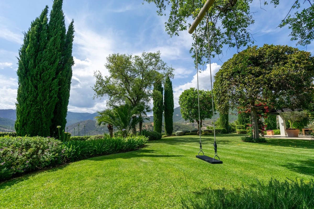 8 makuuhuone Huvila myytävänä paikassa La Zagaleta mukana uima-altaan 
autotalli - 8 900 000 € (Ref: 9585212)