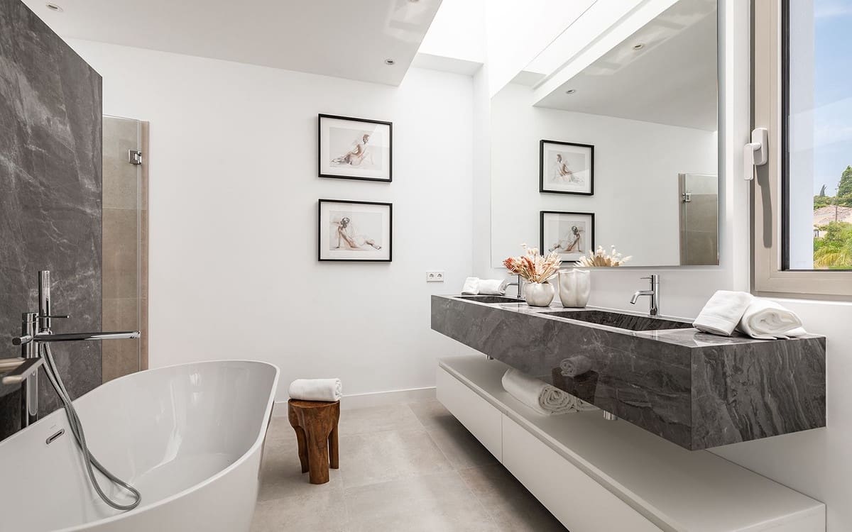 5 chambre Villa/Maison à vendre à El Paraiso - 2 485 000 € (Ref: 9588053)