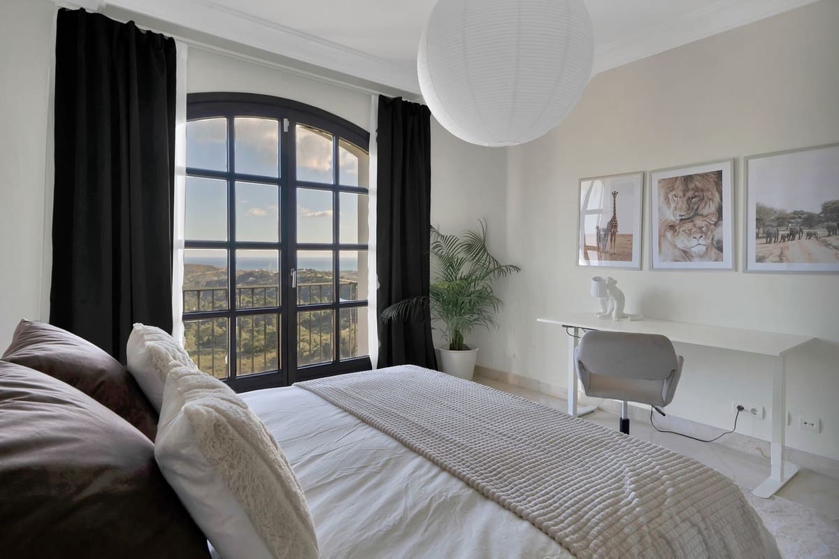 5 slaapkamer Villa te koop in Benahavis met zwembad garage - € 2.995.000 (Ref: 9611146)