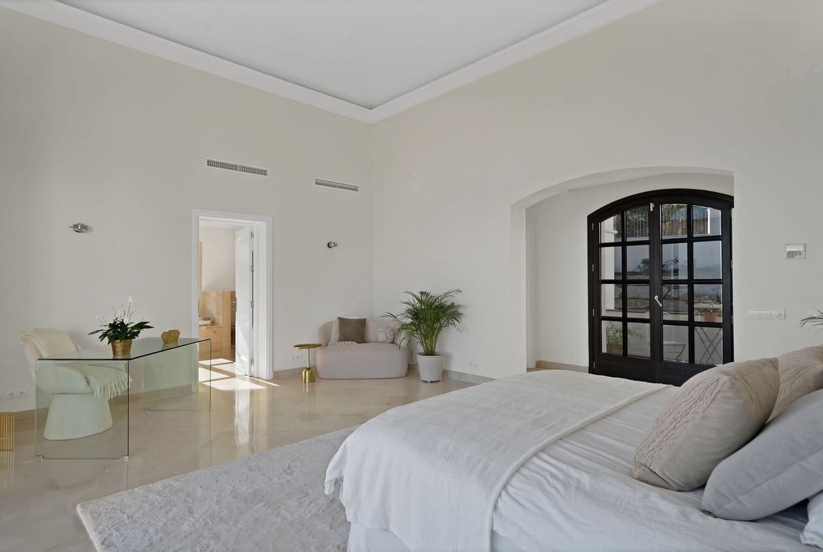 5 slaapkamer Villa te koop in Benahavis met zwembad garage - € 2.995.000 (Ref: 9611146)