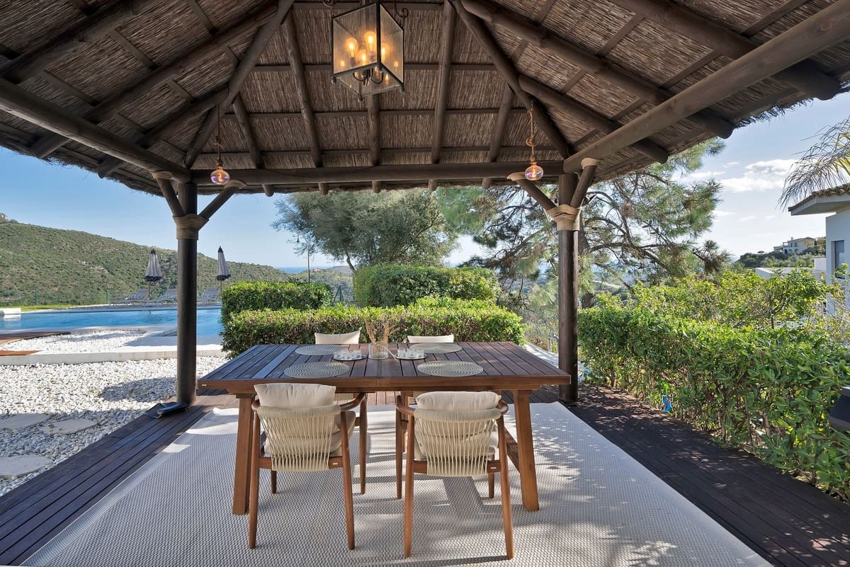 5 slaapkamer Villa te koop in Benahavis met zwembad garage - € 2.995.000 (Ref: 9611146)