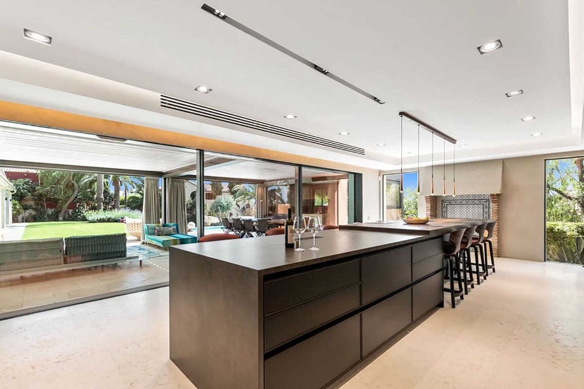 8 soverom Villa til salgs i Rio Real - € 3 500 000 (Ref: 9625180)