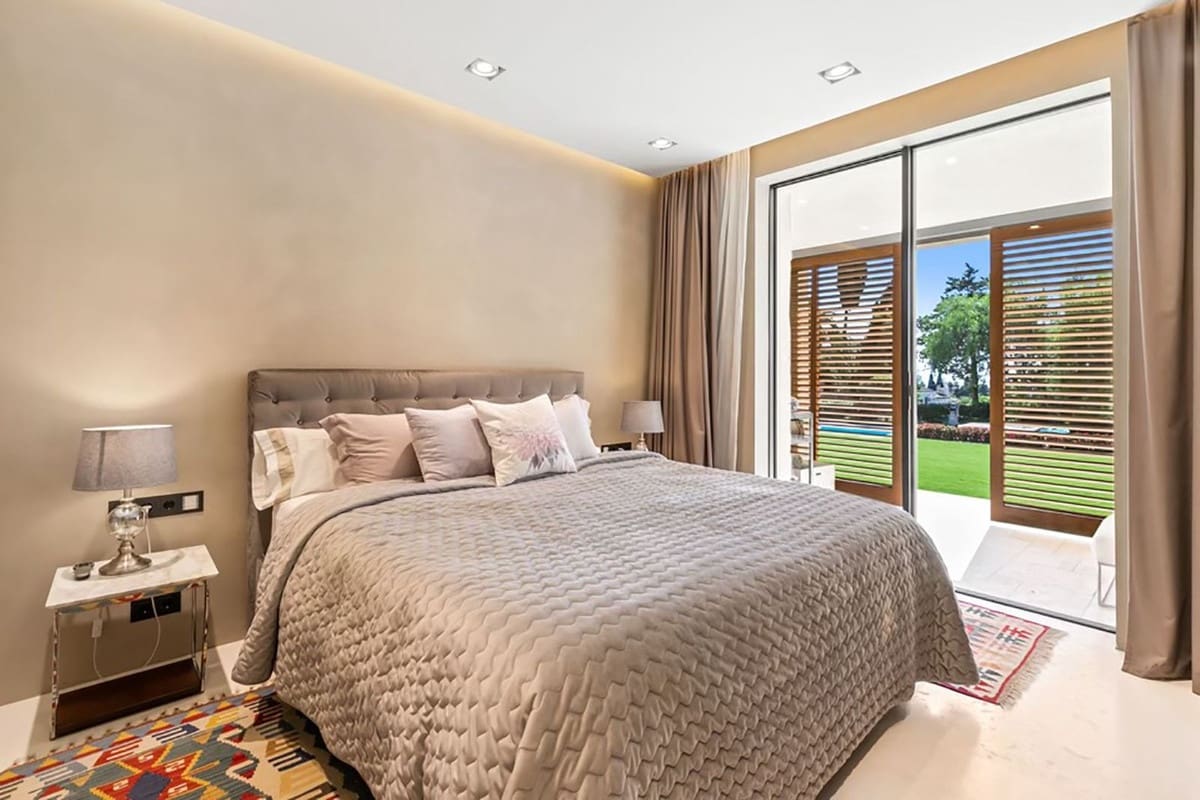 8 soverom Villa til salgs i Rio Real - € 3 500 000 (Ref: 9625180)