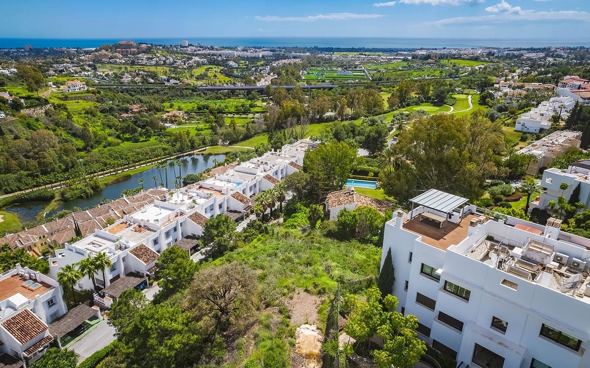 Tontti myytävänä paikassa Benahavis - 1 795 000 € (Ref: 9625181)