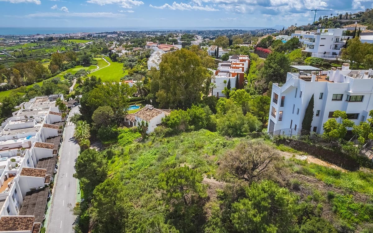 Bouwgrond te koop in Benahavis - € 2.200.000 (Ref: 9625181)