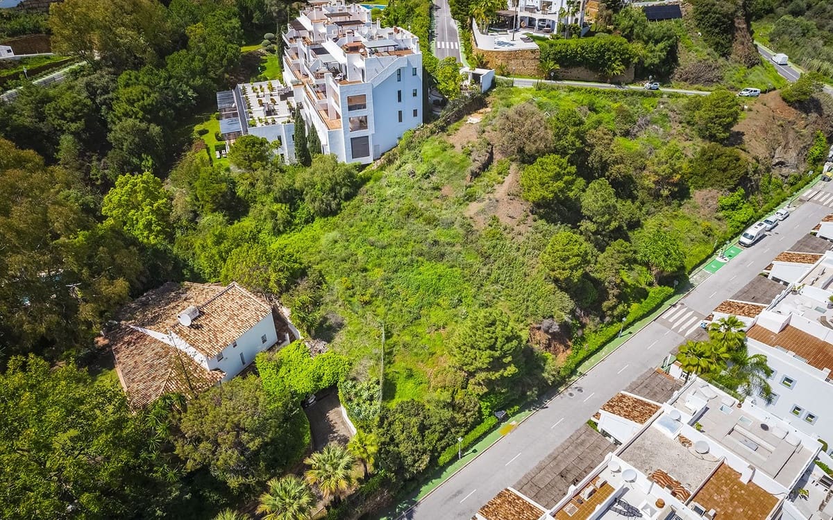 Bouwgrond te koop in Benahavis - € 2.200.000 (Ref: 9625181)