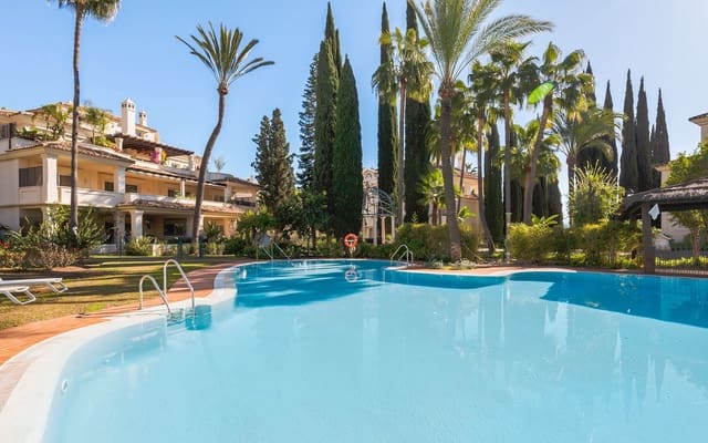 3 sypialnia Apartament na sprzedaż w Nueva Andalucia, Marbella - 3 950 000 € (Ref: 9626078)
