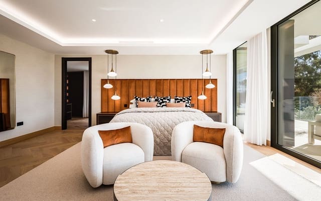 Chalet de 7 habitaciones en Sotogrande Costa, San Roque en venta - 12.995.000 € (Ref: 9626184)