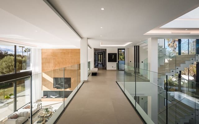 7 soveværelse Villa til salg i Sotogrande Costa, San Roque - € 12.995.000 (Ref: 9626184)