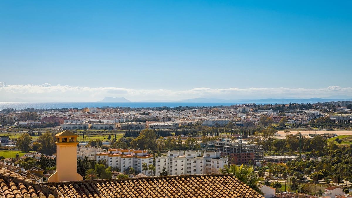 4 soveværelse Villa til salg i Nueva Andalucia - € 2.195.000 (Ref: 9626185)