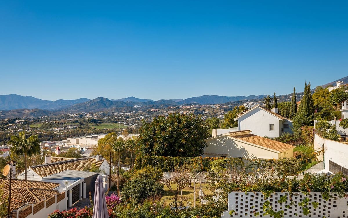 4 soveværelse Villa til salg i Nueva Andalucia - € 2.195.000 (Ref: 9626185)