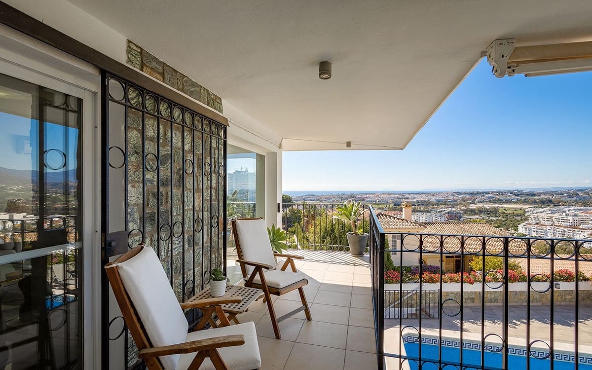 4 soveværelse Villa til salg i Nueva Andalucia - € 2.195.000 (Ref: 9626185)