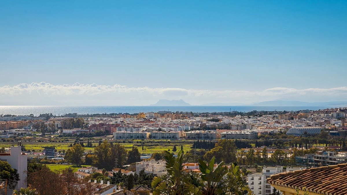 4 soveværelse Villa til salg i Nueva Andalucia - € 2.195.000 (Ref: 9626185)