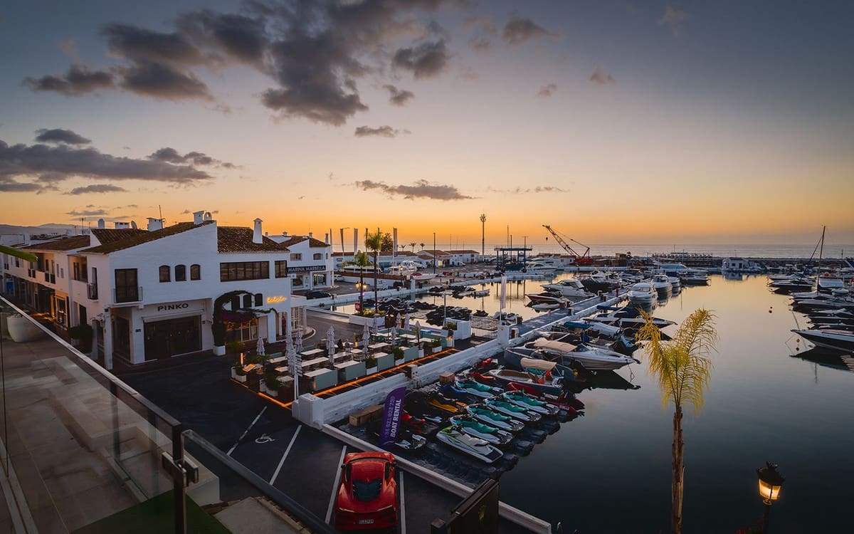 4 quarto Apartamento para venda em Puerto Banus - 3 750 000 € (Ref: 9626187)