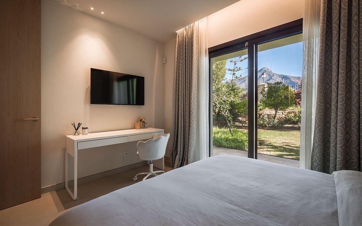 Apartamento de 4 habitaciones en Nueva Andalucia en venta - 3.995.000 € (Ref: 9626188)