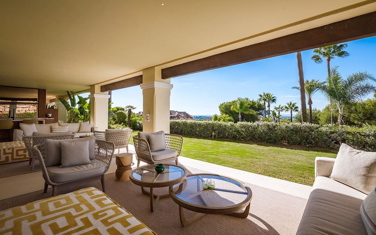 Apartamento de 4 habitaciones en Nueva Andalucia en venta - 3.995.000 € (Ref: 9626188)