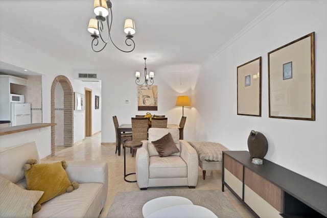 2 sypialnia Apartament na sprzedaż w Nueva Andalucia, Marbella z basenem garażem - 395 000 € (Ref: 9638902)