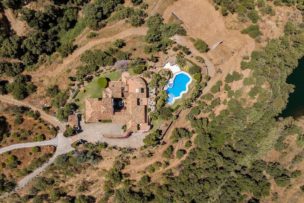 5 sovrum Villa till salu i Istan - 4 995 000 € (Ref: 9649784)